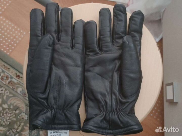 Перчатки