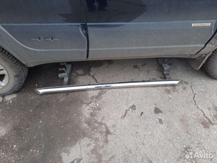 Штатный обвес на шевролет нива из нержавейки