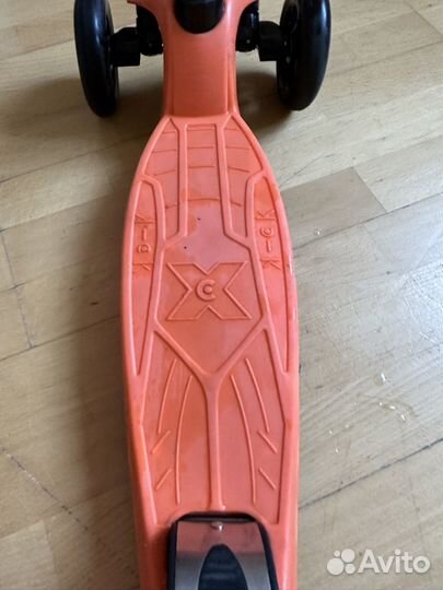 Самокат Micro Maxi трехколесный