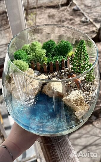 Моссариум со светящимся водоёмом