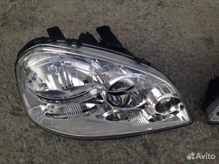 Новая передняя фара Chevrolet Lacetti