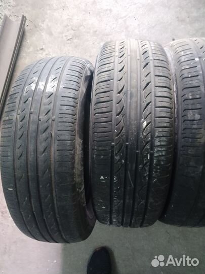 Kumho Solus KH15 215/65 R16