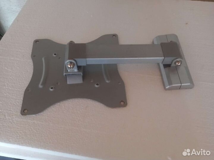 Крепление для телевизора на стену