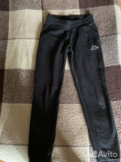 Спортивный костюм женский