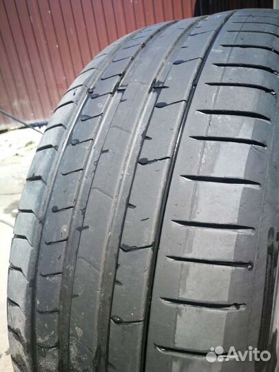 Pirelli P Zero 265/50 R19