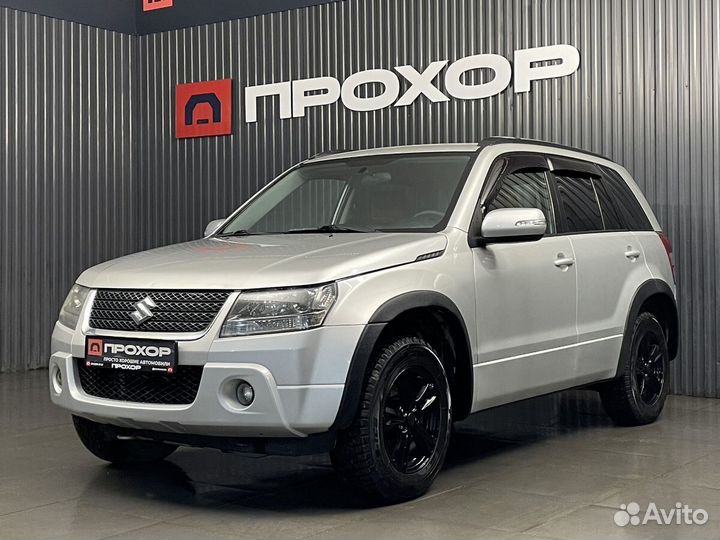 Suzuki Grand Vitara 2.0 МТ, 2010, 218 000 км