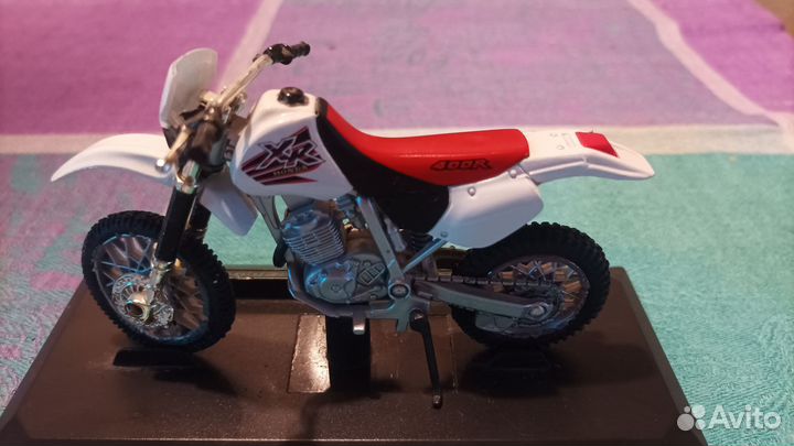 Коллекционные модели мотоциклов,Honda, Kawasaki