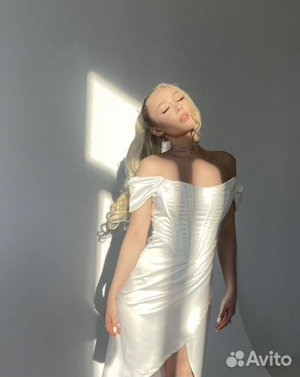 Платье
