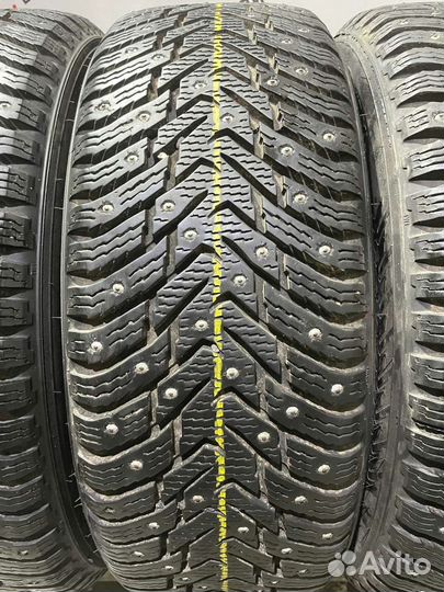 Nokian Tyres Hakkapeliitta 8 205/55 R16 90M