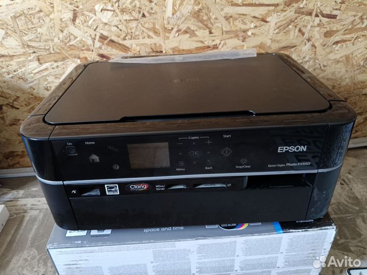 Цветной лазерный принтер epson