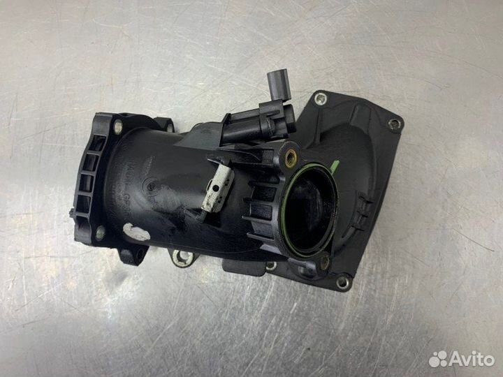 Патрубок Mercedes C-Class W204 OM651 2.2 CDI 2010