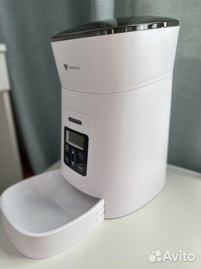 Автоматическая кормушка для кошек