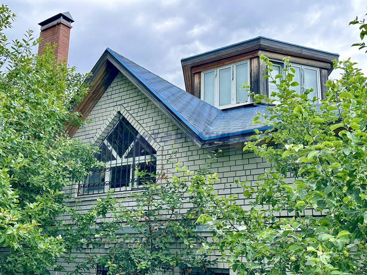 Дом 261,6 м² на участке 16,3 сот.