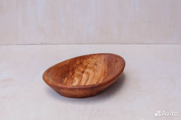 Тарелка из массива Груши