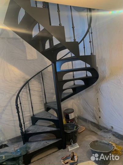 Металлокаркас для лестницы 