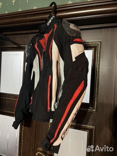 Мотокуртка dainese