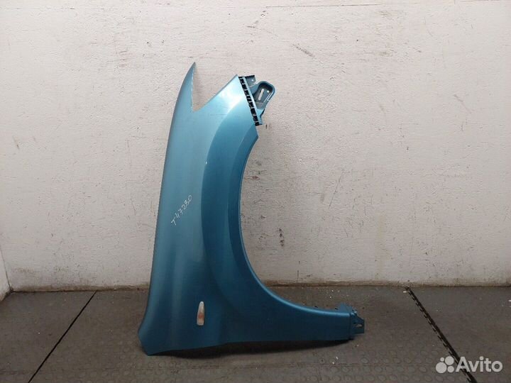 Крыло Mitsubishi ASX, 2011