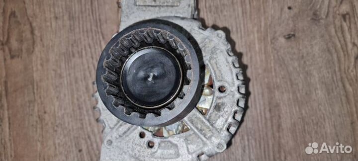 Генератор 180 А. с обгонной муфтой Volvo B6304T