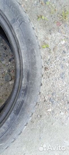 Nokian Tyres Hakkapeliitta 8 SUV 275/40 R20