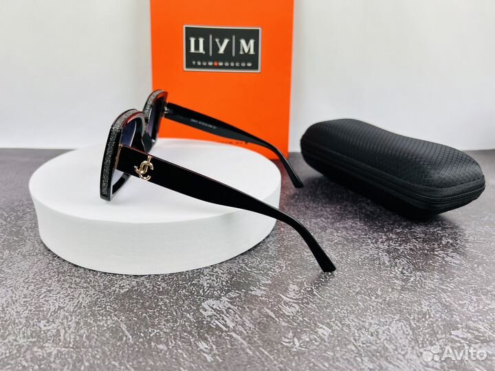 Солнцезащитные очки Jimmy Choo