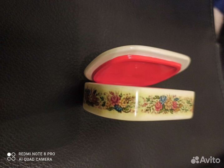 Шкатулка. Лаковая миниатюра