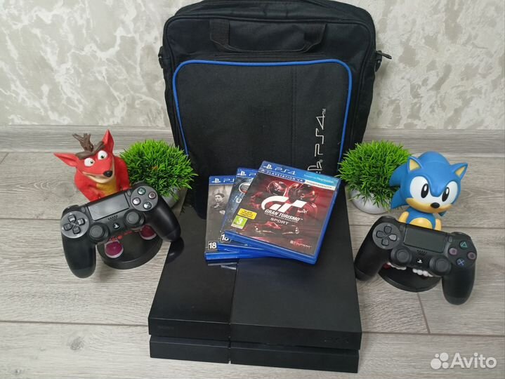 Sony playstation 4 500gb + 4 игры