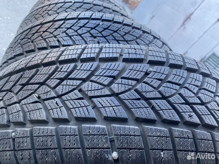 Goodyear UltraGrip Ice SUV Gen-1 225/60 R18