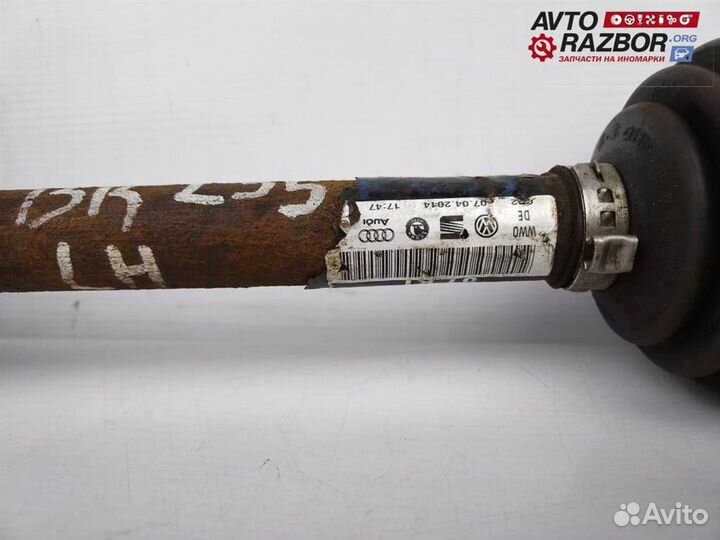 Полуось передняя левая Audi A1 2010