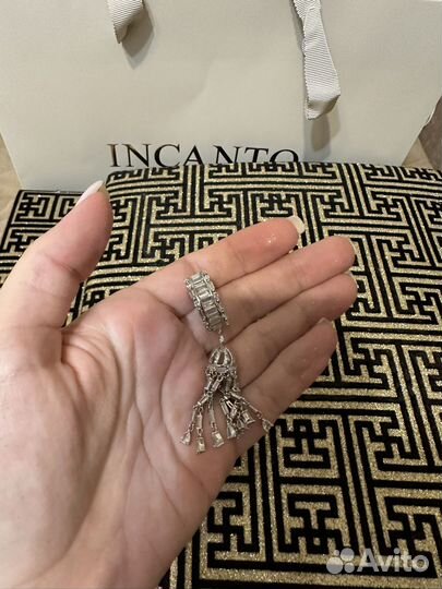 Кольцо с подвеской