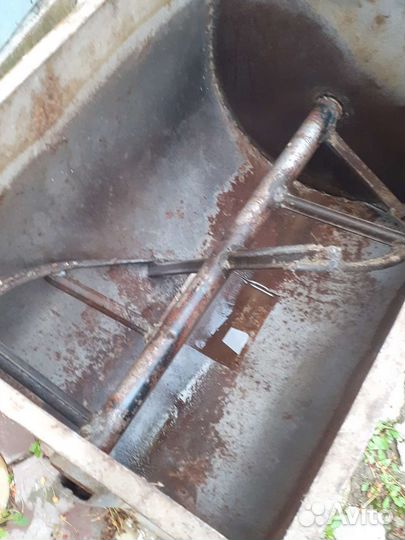 Кормосмеситель