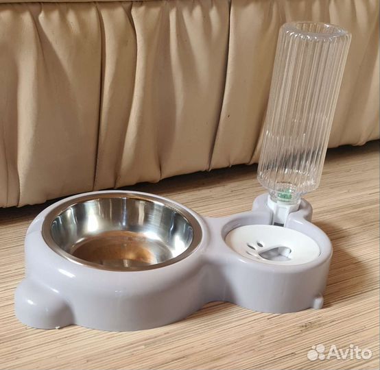 Кормушка для кошек и собак