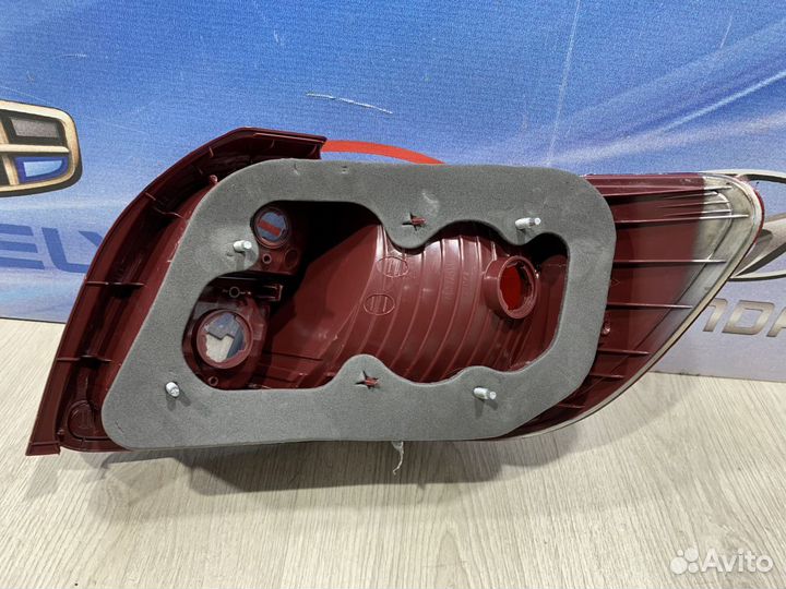 Фонарь задний Kia RIO 2 Лев