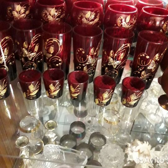 Набор бокалов для вина