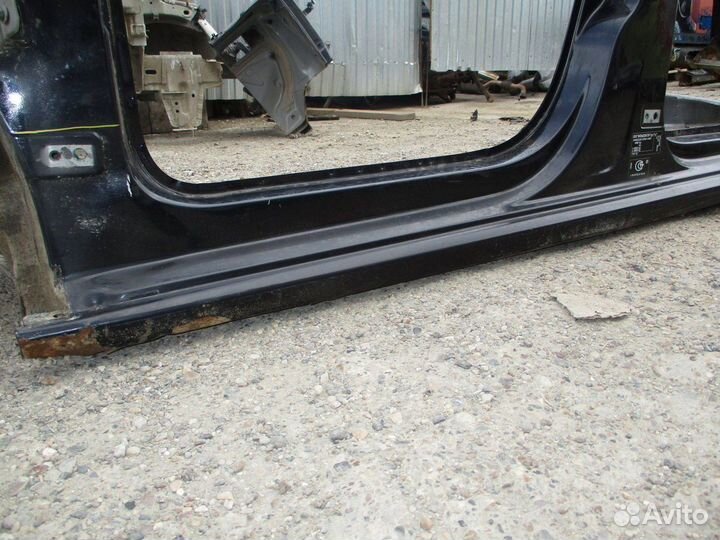 Порог со стойкой левый VW Polo Sedan