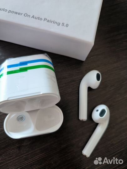 Беспроводные наушники новые