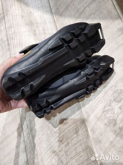 Лыжные ботинки 35 размер