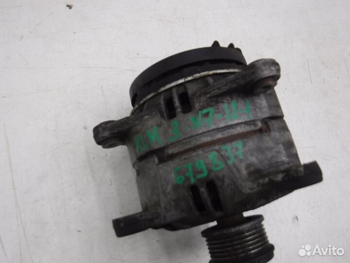 Генератор на Nissan Almera