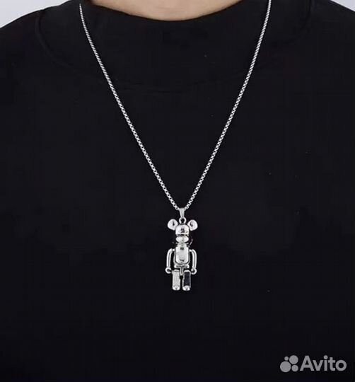 Продаю подвеску мишка кулон bearbrick