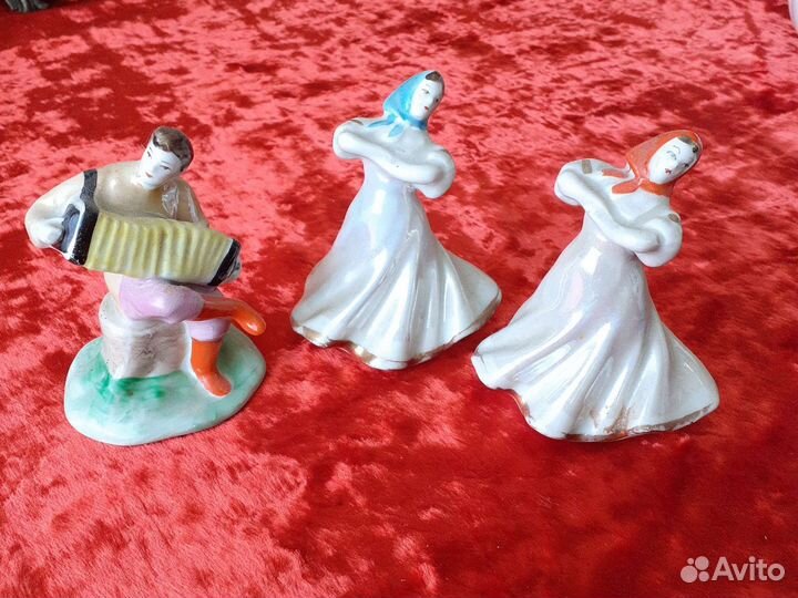 Фарфоровые статуэтки перепляс дулево