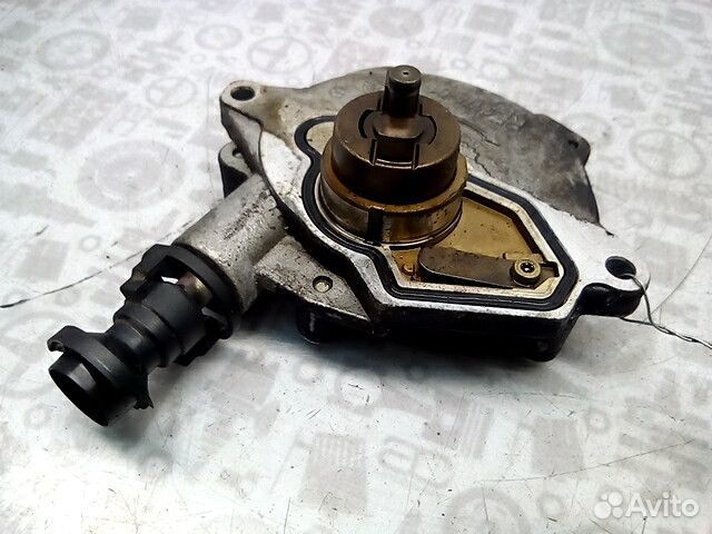 Насос вакуумный Mercedes-Benz C-Класс