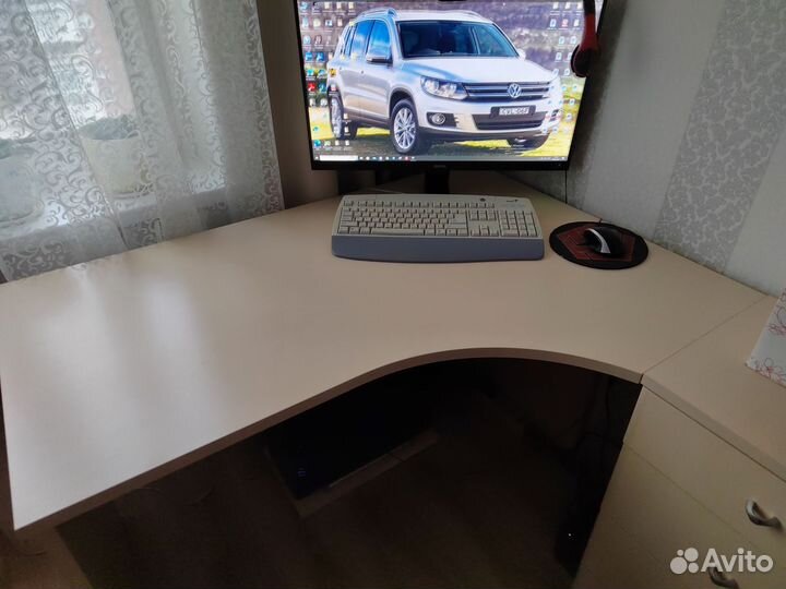 Уголок школьника бу