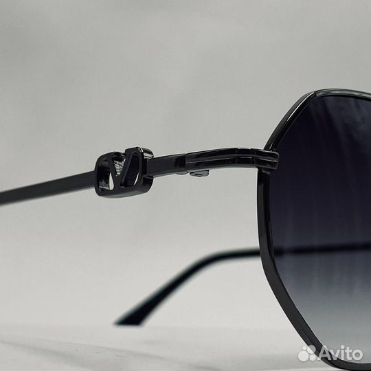 Очки солнцезащитные Valentino 2 расцветки