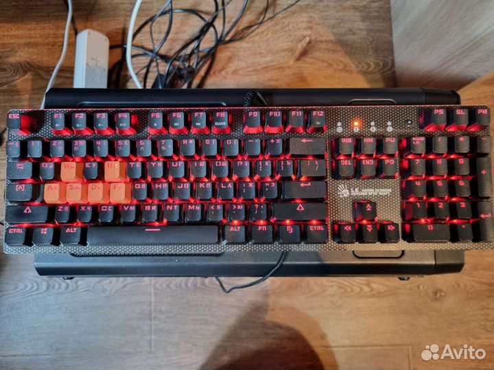 Клавиатура игровая механика