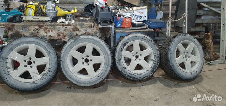 Диски ауди r17 5x112 et25 с зимней резиной