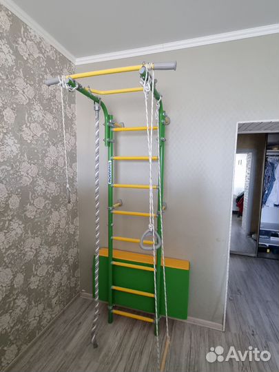 Детская шведская стенка