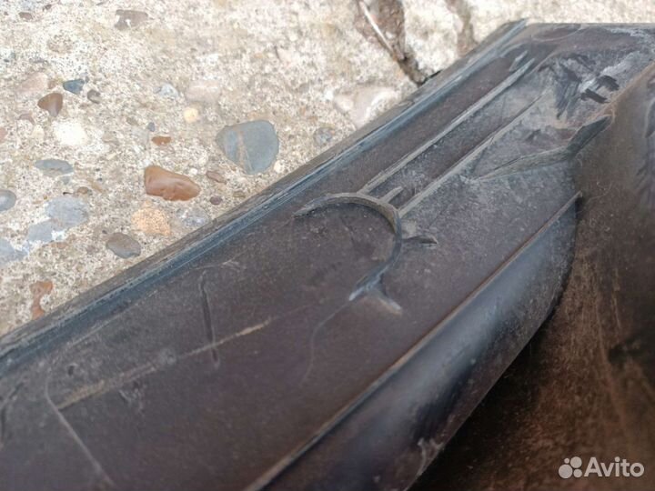 Жабо Nissan Almera Classic