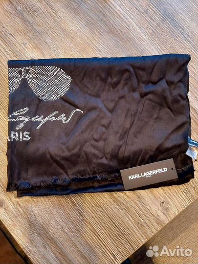 Палантин Karl lagerfeld