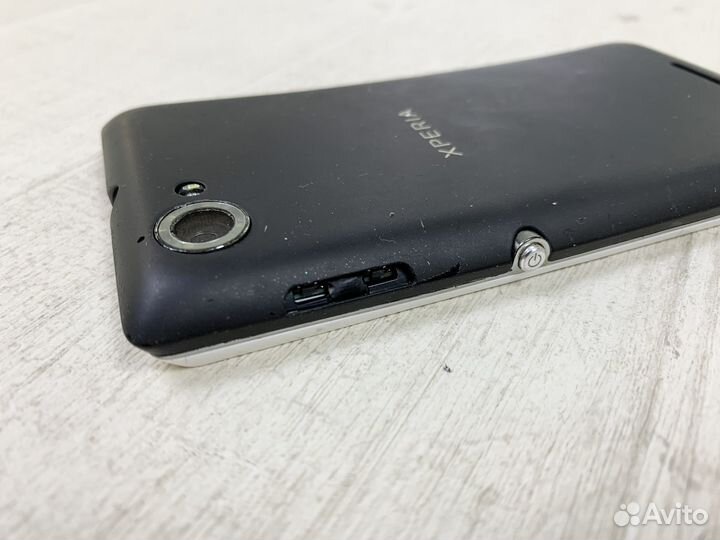 Sony Xperia L, 8 ГБ