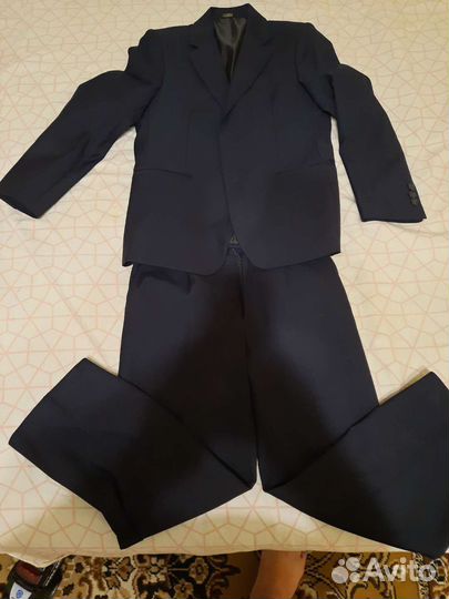 Костюм школьный
