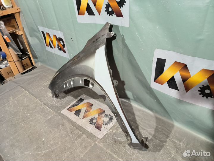 Lexus NX Крыло Левое 30471